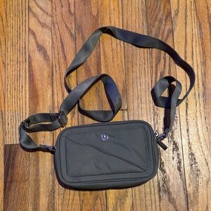 lululemon athletica Charcoal Belt Bag